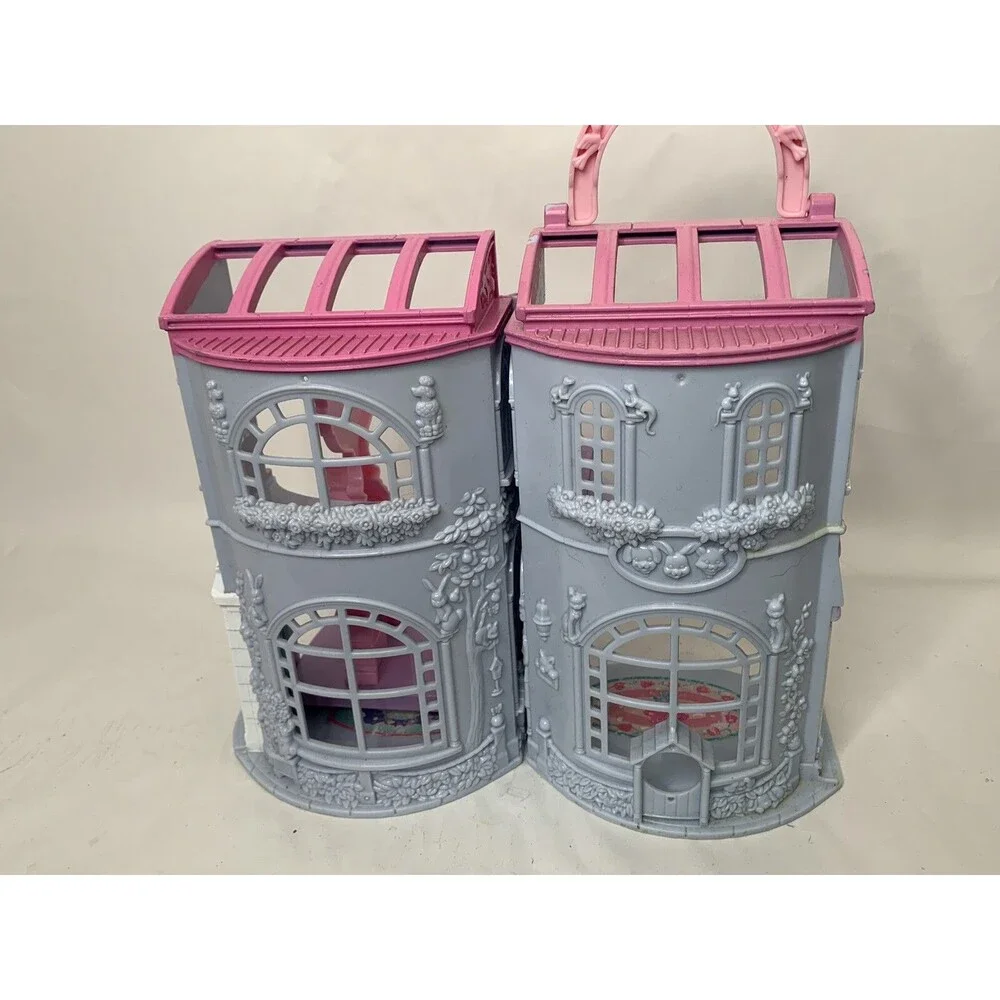 Loving Family Sweet Streets Pet Parlor Spa Store Dog Cat